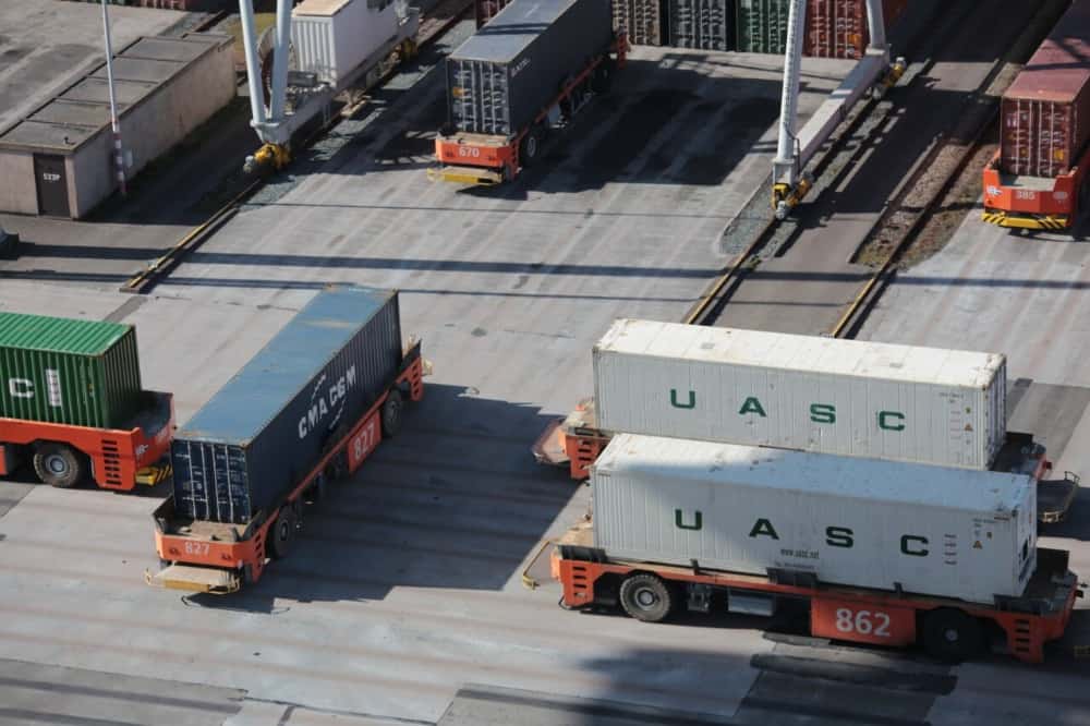 logistics company shipment