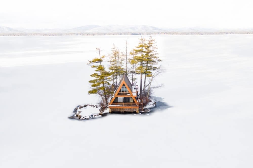 isolated house photo